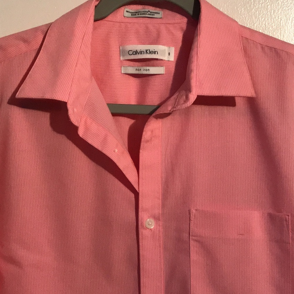 NWOT Calvin Klein Pink Checkered Dress Shirt - Picture 3 of 4